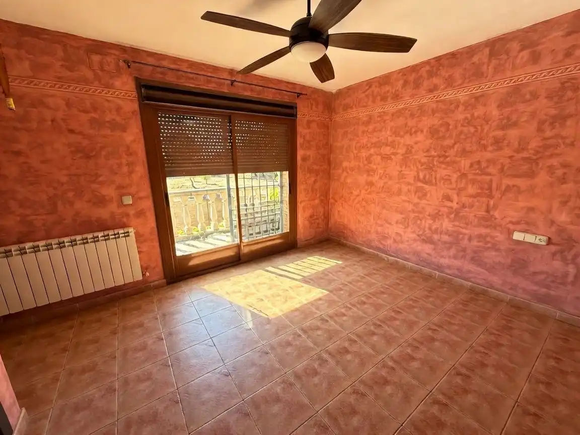 Detached house with pool for sale in Pioz, imagen 29