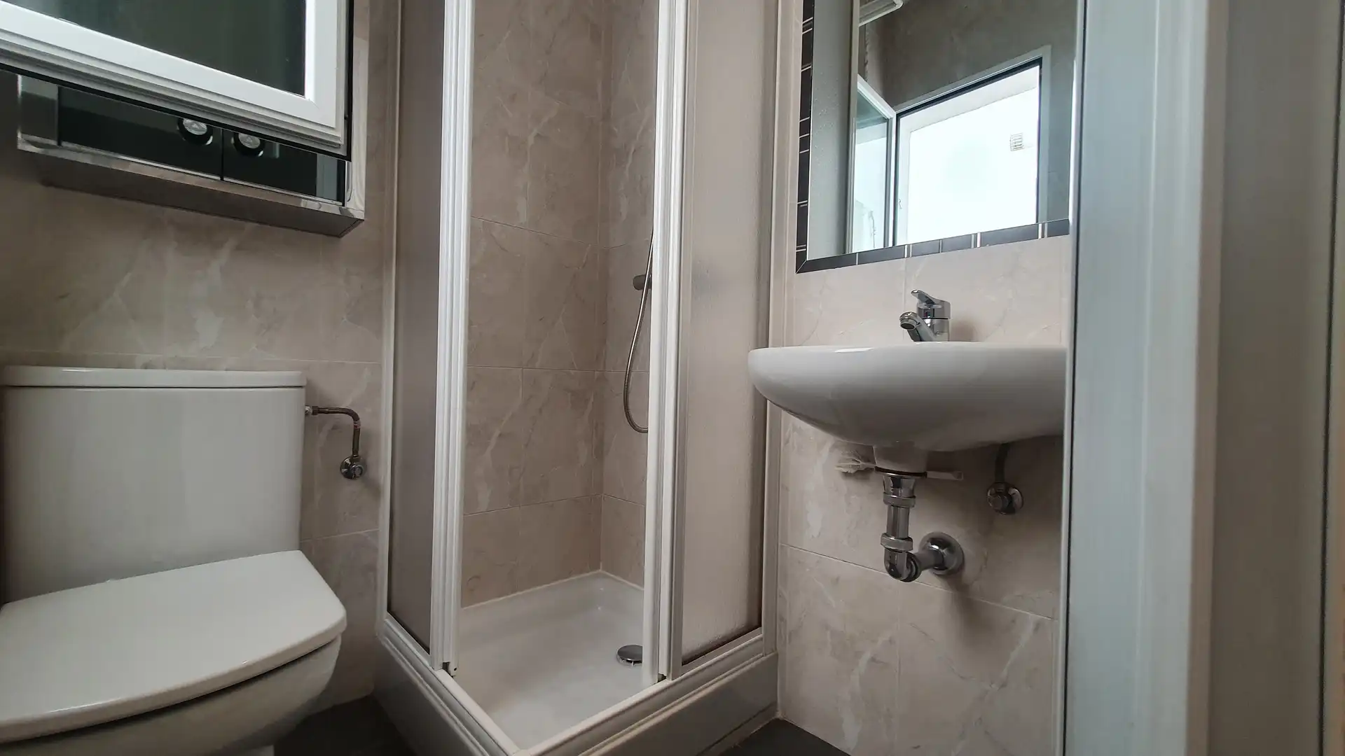 Flat for rent in Calle de San Bernardo, Universidad - Malasaña