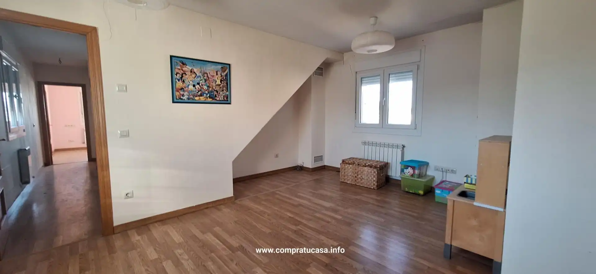 Casa adosada en venta en Calle MISTRAL, Encinillas