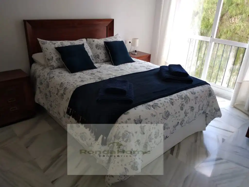 Piso de alquiler en Urbanización Los Naranjos de Marbella, La Dama de Noche - La Alzambra