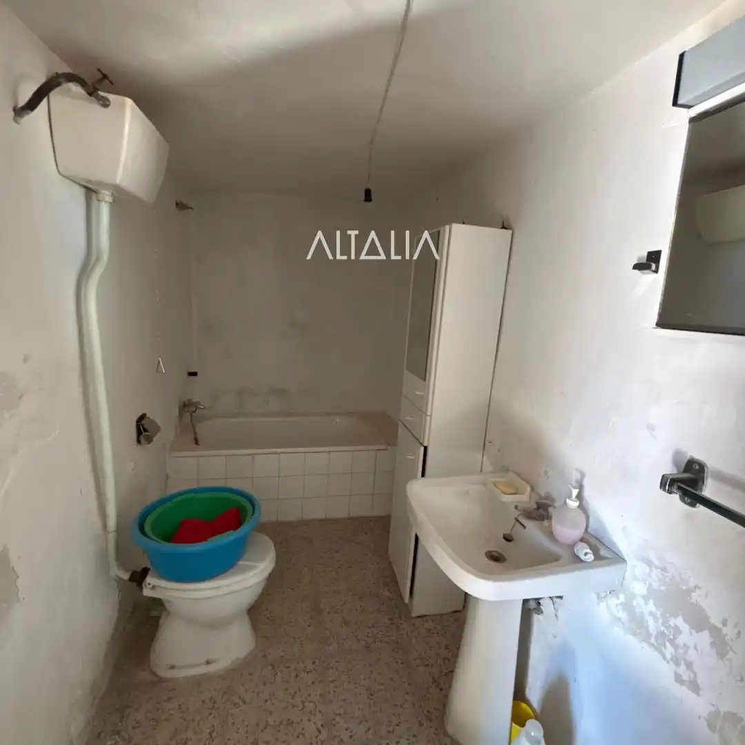 Bathroom of Houses for sale in Masegosa, Cuenca