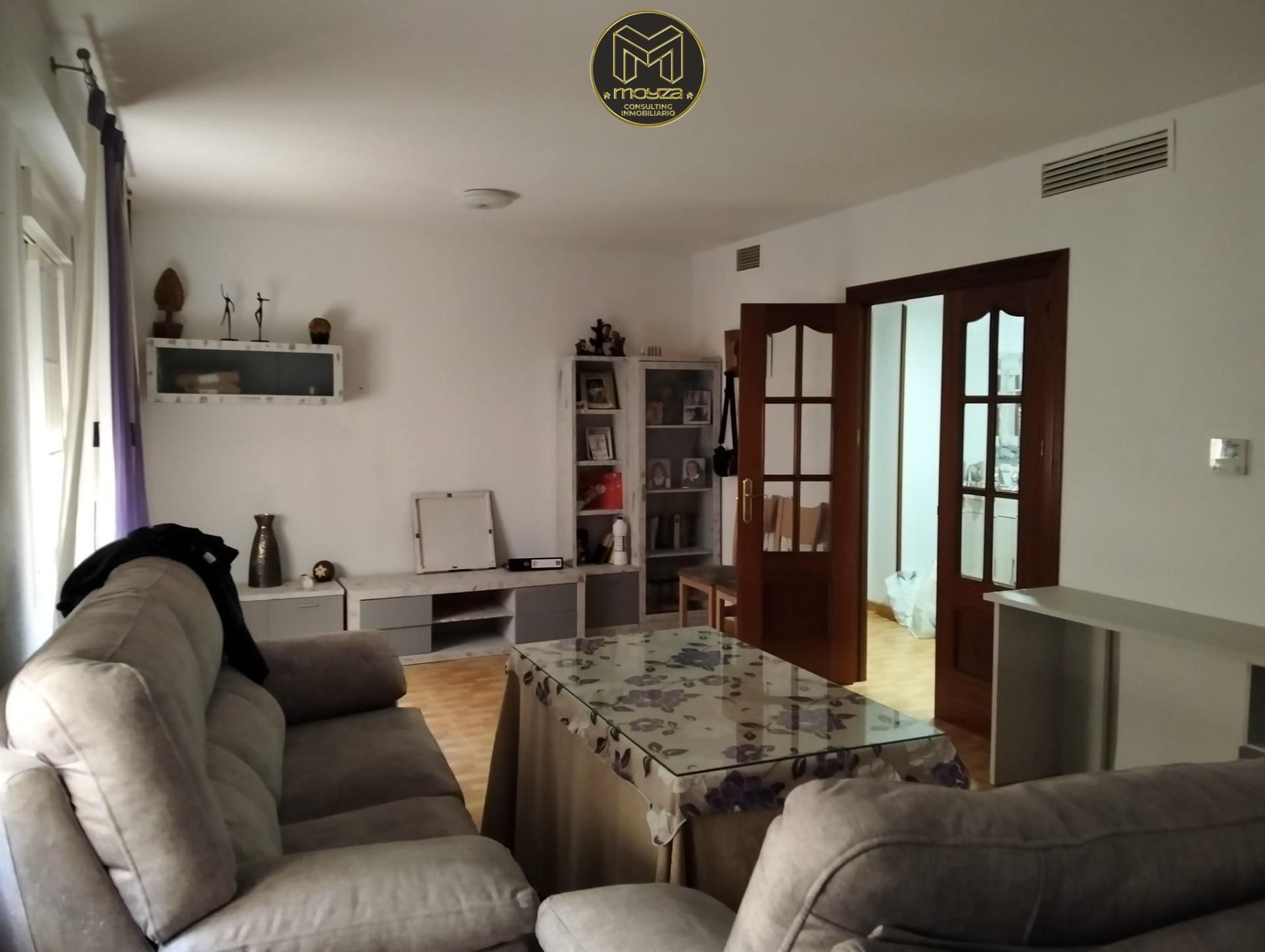 Wohnzimmer von Wohnung zum verkauf in Martos mit Klimaanlage und Heizung