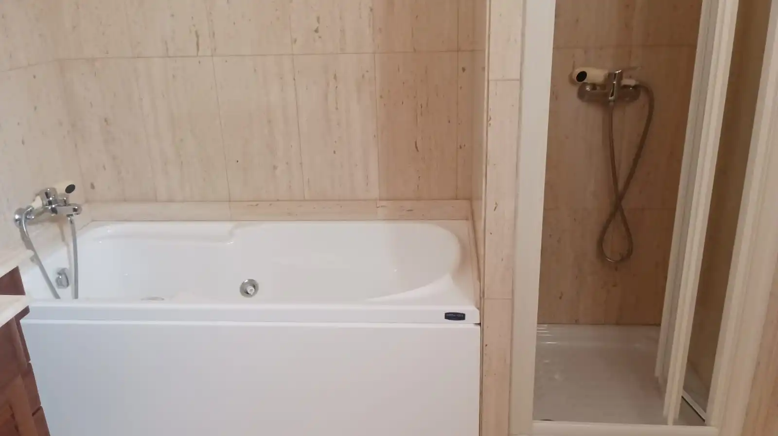 Bany de Àtic en venda en Puerto de la Cruz amb Parquet, Terrassa i Traster