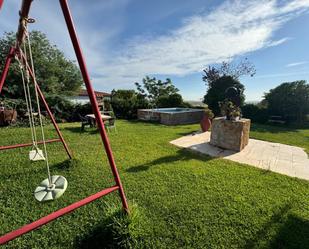 Jardí de Finca rústica en venda en Don Benito amb Piscina