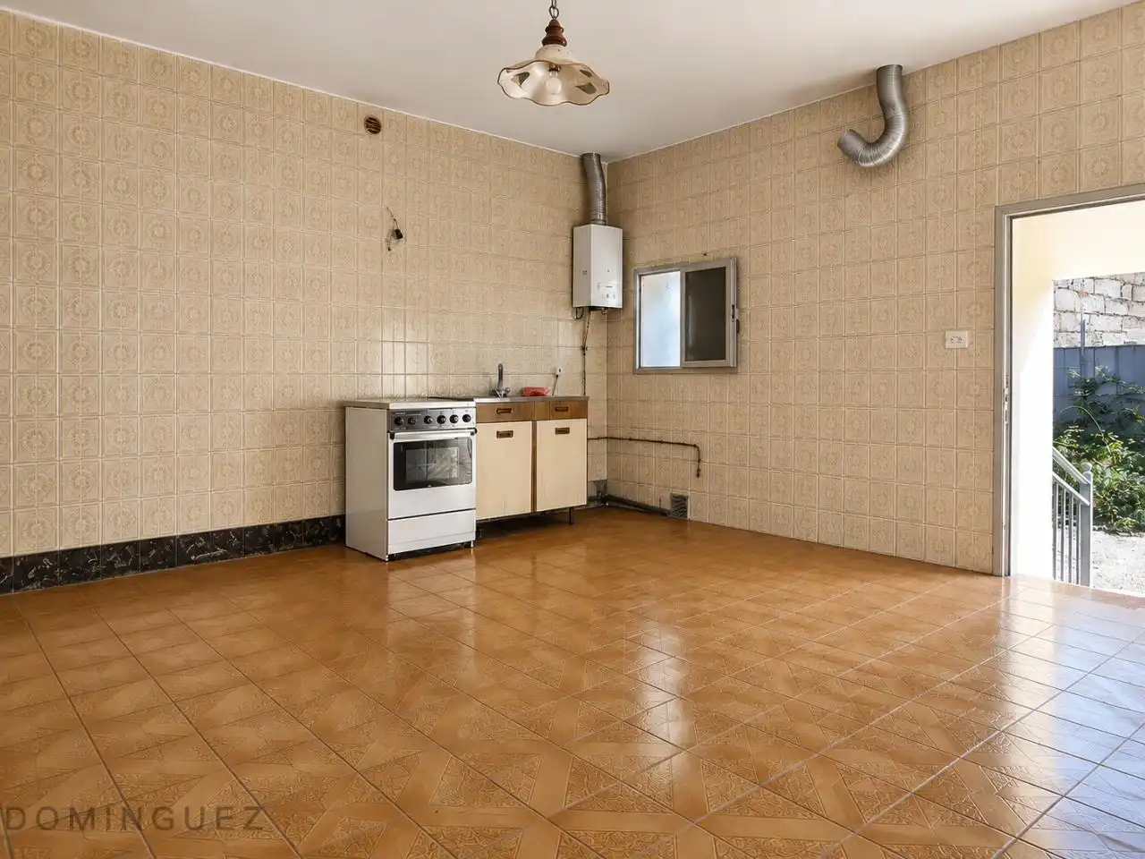 Cuina de Casa o xalet en venda en Pazos de Borbén amb Calefacció i Terrassa