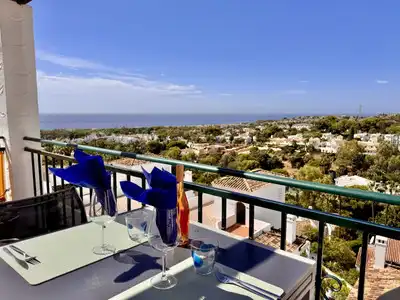 Vista exterior de Àtic en venda en Mijas amb Aire condicionat, Calefacció i Terrassa