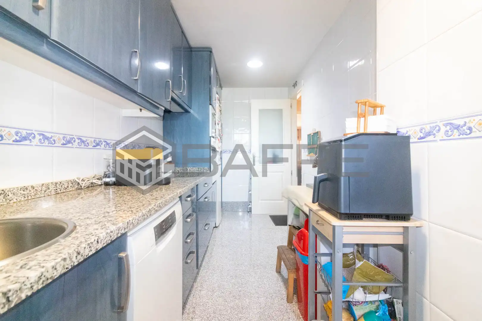 Cuina de Casa o xalet en venda en Getafe amb Aire condicionat, Calefacció i Jardí privat