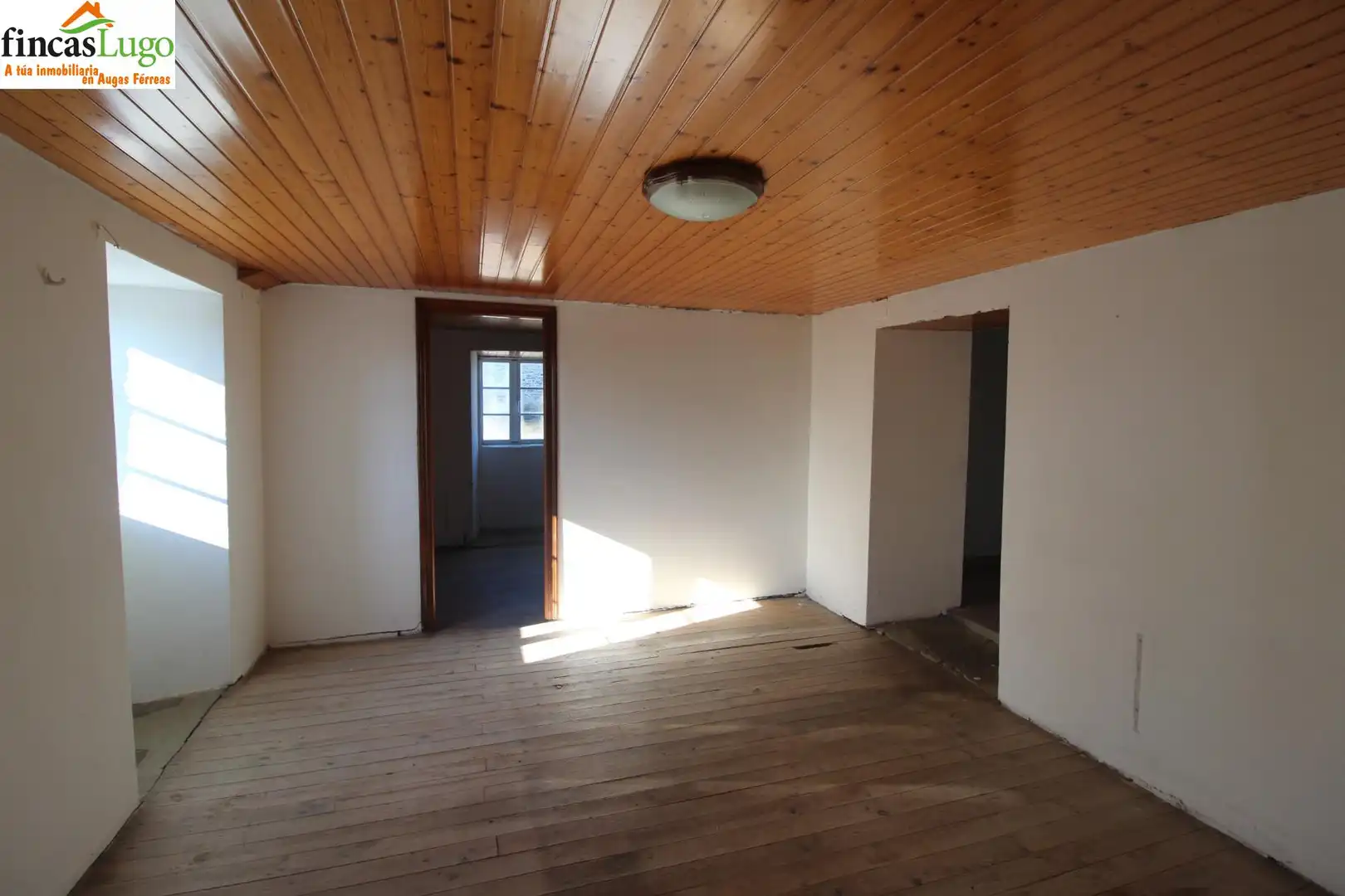 Casa o chalet en venta en Lugo con Jardín privado, Terraza y Trastero