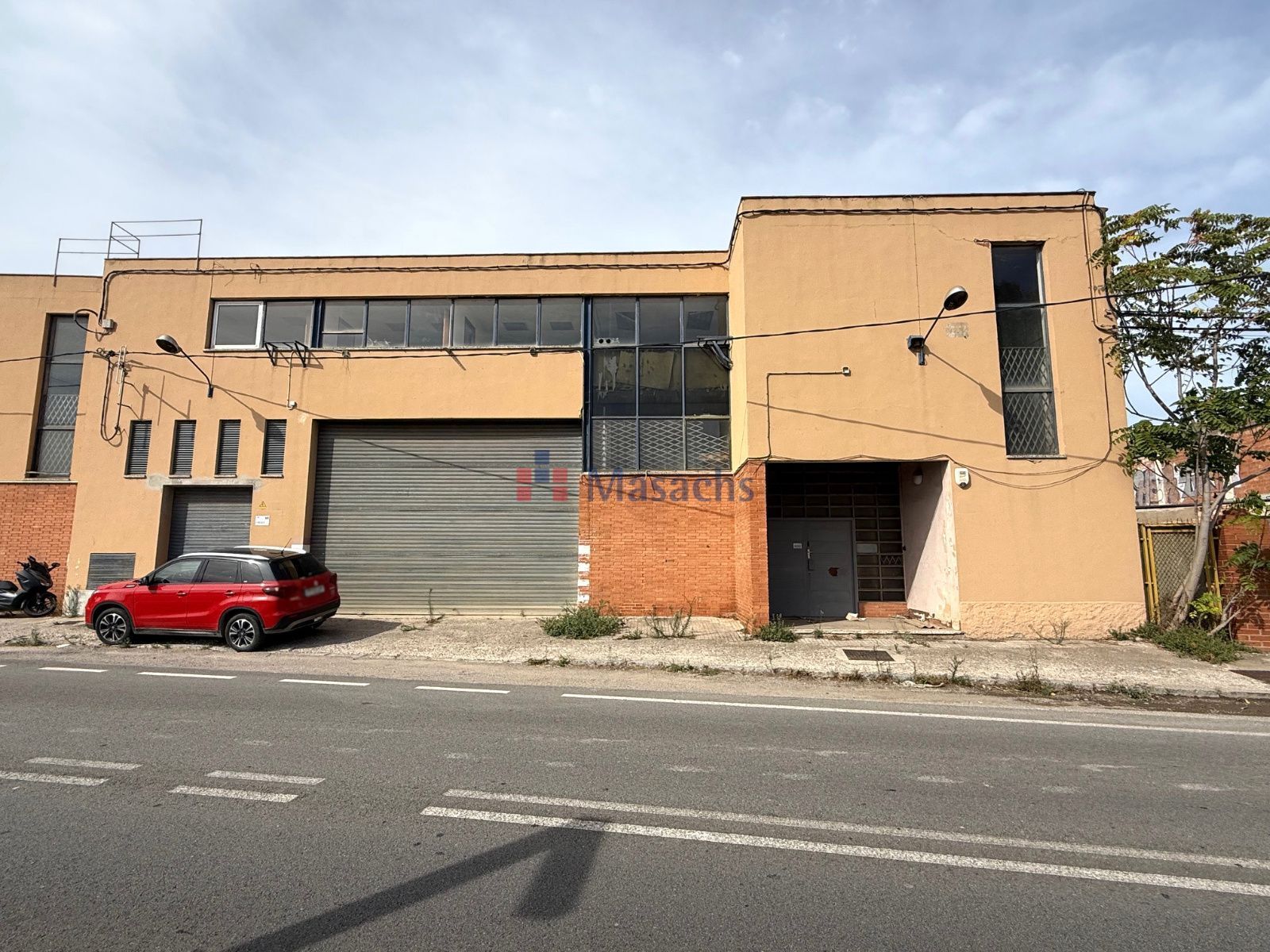 Exterior view of Industrial buildings to rent in Santa Coloma de Cervelló