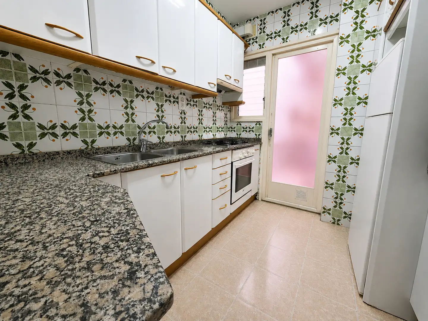Küche von Wohnungen zum Verkauf in Cambrils mit Terrasse und Balkon