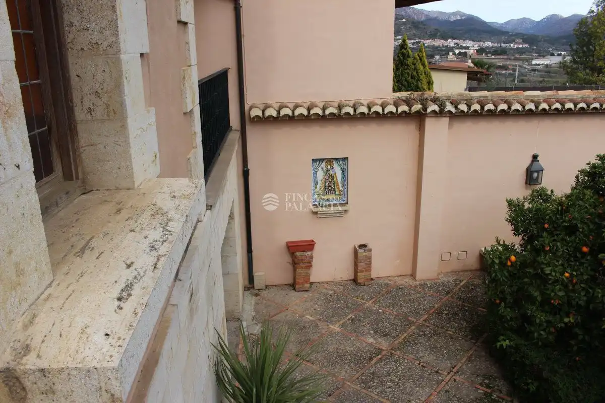 Terrassa de Casa o xalet en venda en Segorbe amb Calefacció, Jardí privat i Terrassa