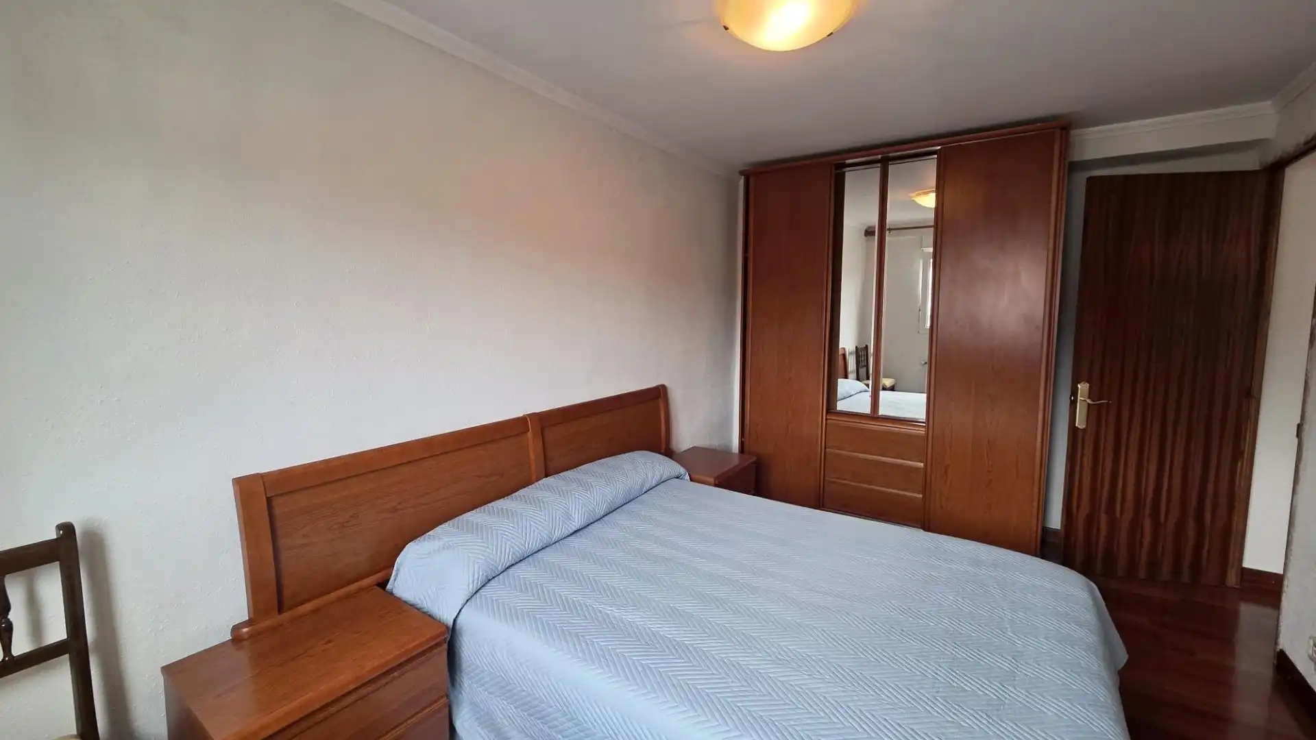 Bedroom of Flat for rent in Santander  with Heating, Parquet flooring and Furnished