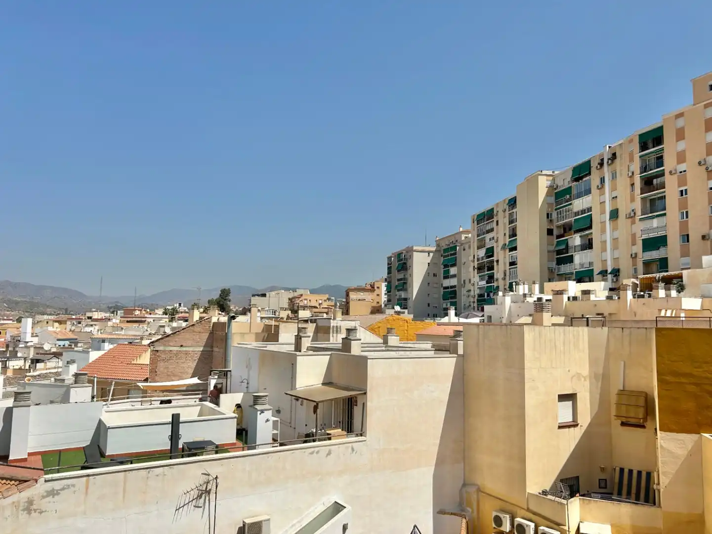 Vista exterior de Apartament en venda en Málaga amb Aire condicionat, Balcó i Internet