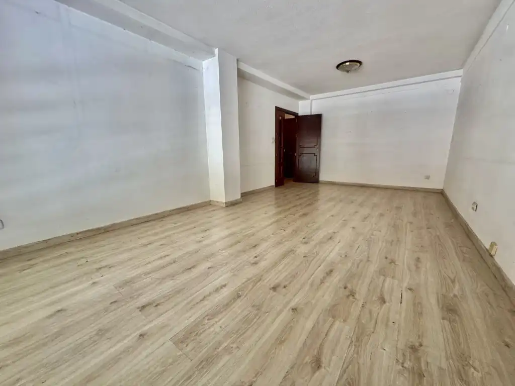 Piso en venta en Córdoba con Terraza