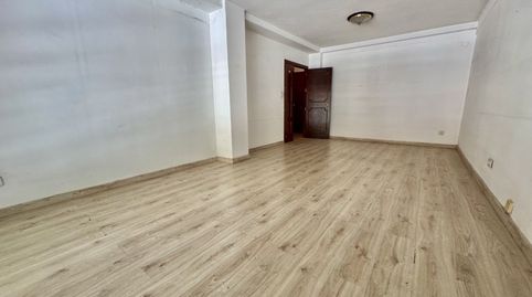 Foto 4 de Piso en venta en Avenida Aeropuerto, Vista Alegre - Parque Cruz Conde, Córdoba Capital