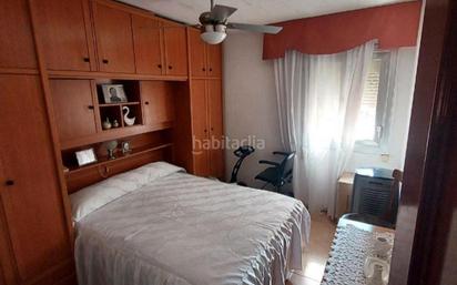 Bedroom of Flat for sale in  Barcelona Capital  with Air Conditioner