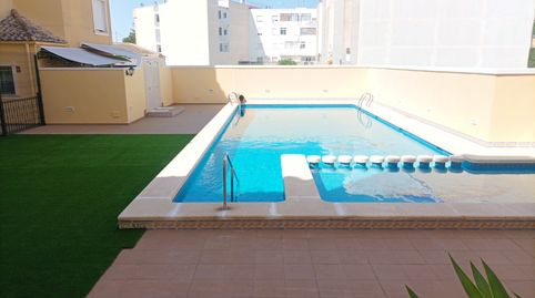 Foto 2 de Apartament en venda a Calle Jacinto Benavente, Almoradí, Alicante