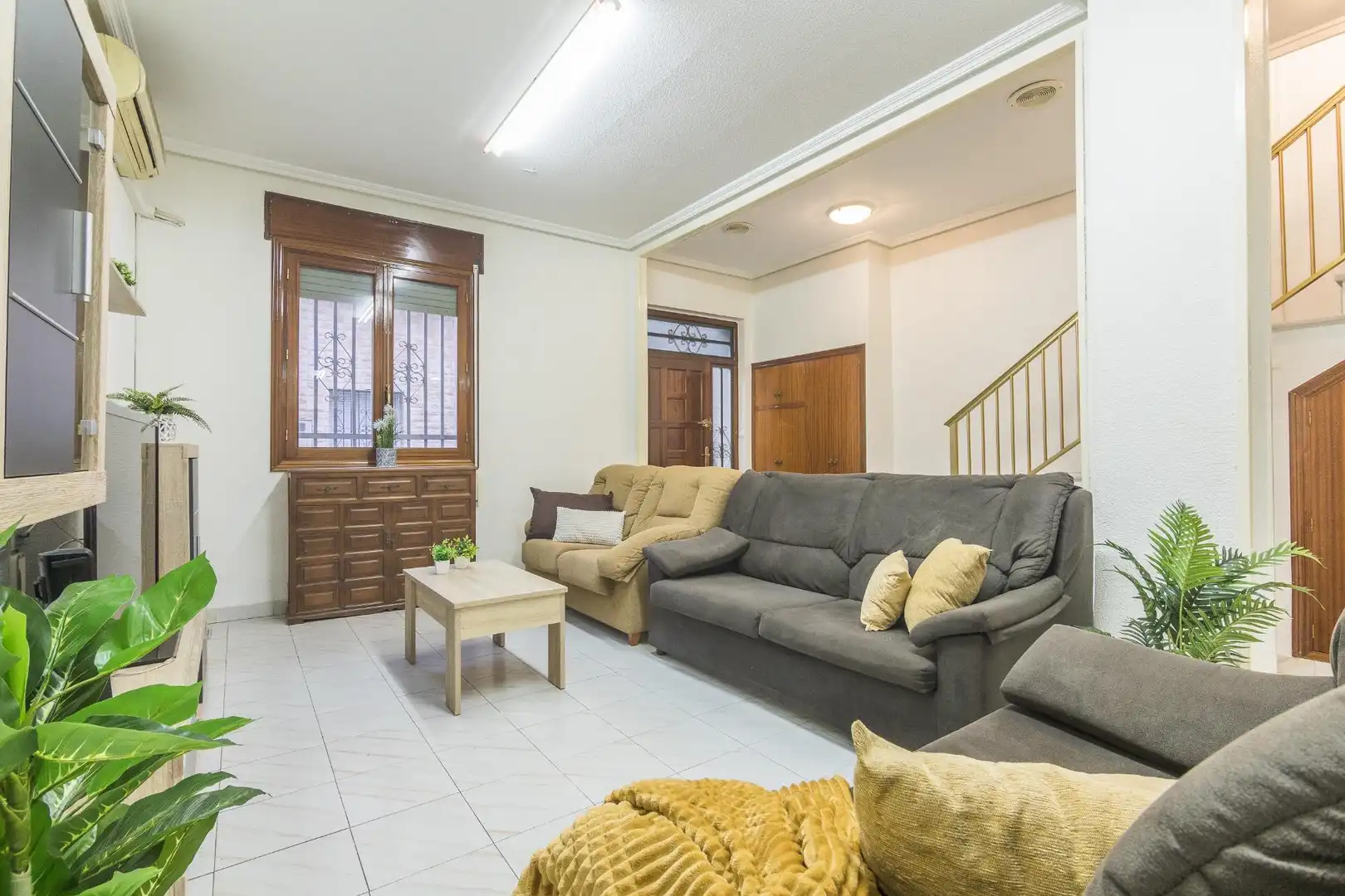 Haus oder Chalet zur Miete in Calle TENIENTE RUIZ BRU, 36, Pont Nou - Corazón de Jesús, Elche ciudad