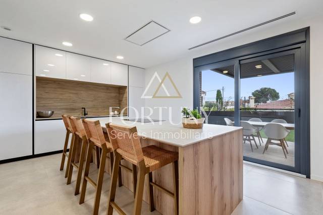 Casa-chalet en Venta en Vilafortuny