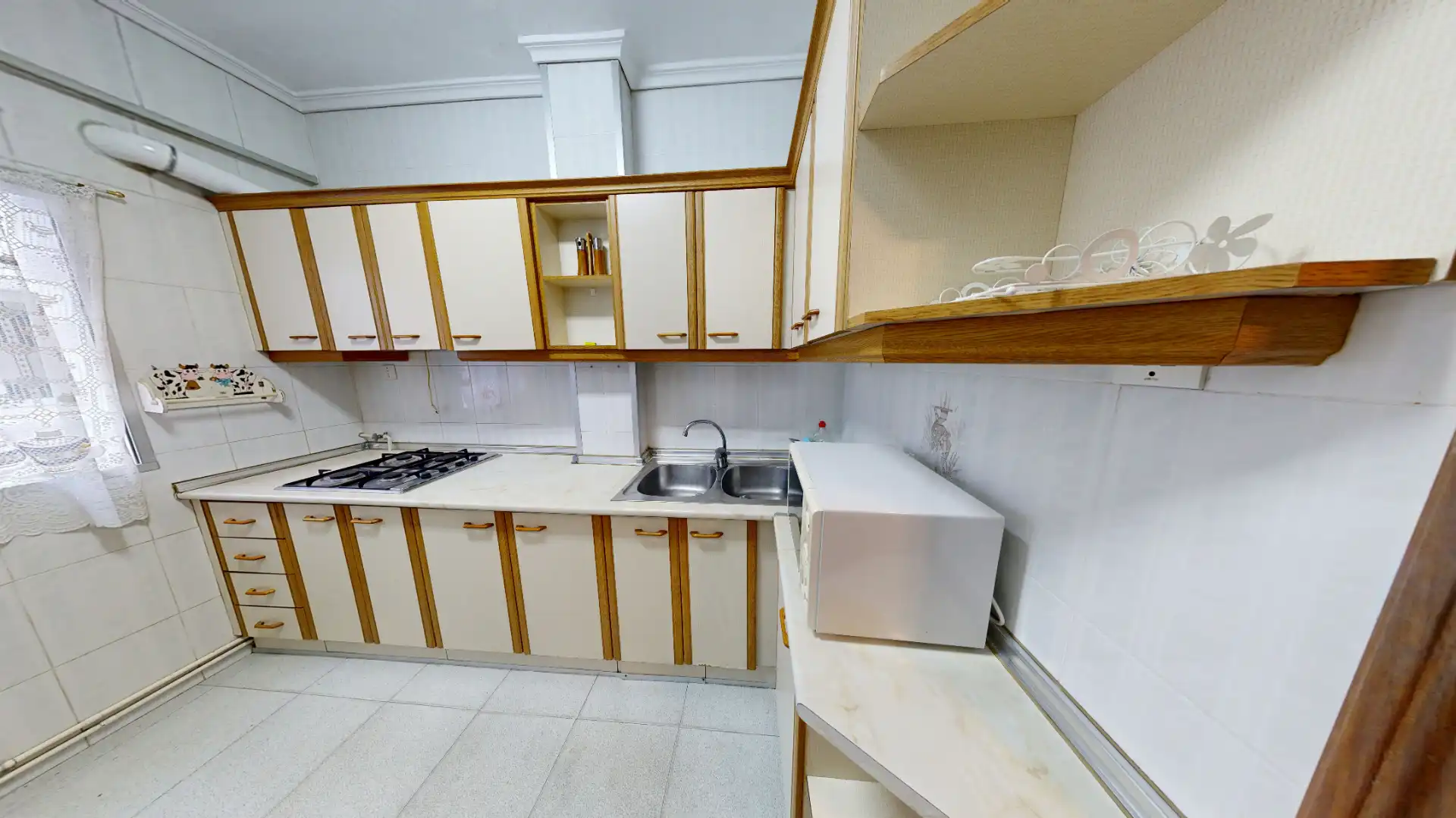 Cocina de Piso en venta en Albacete con Calefacción, Trastero y Amueblado