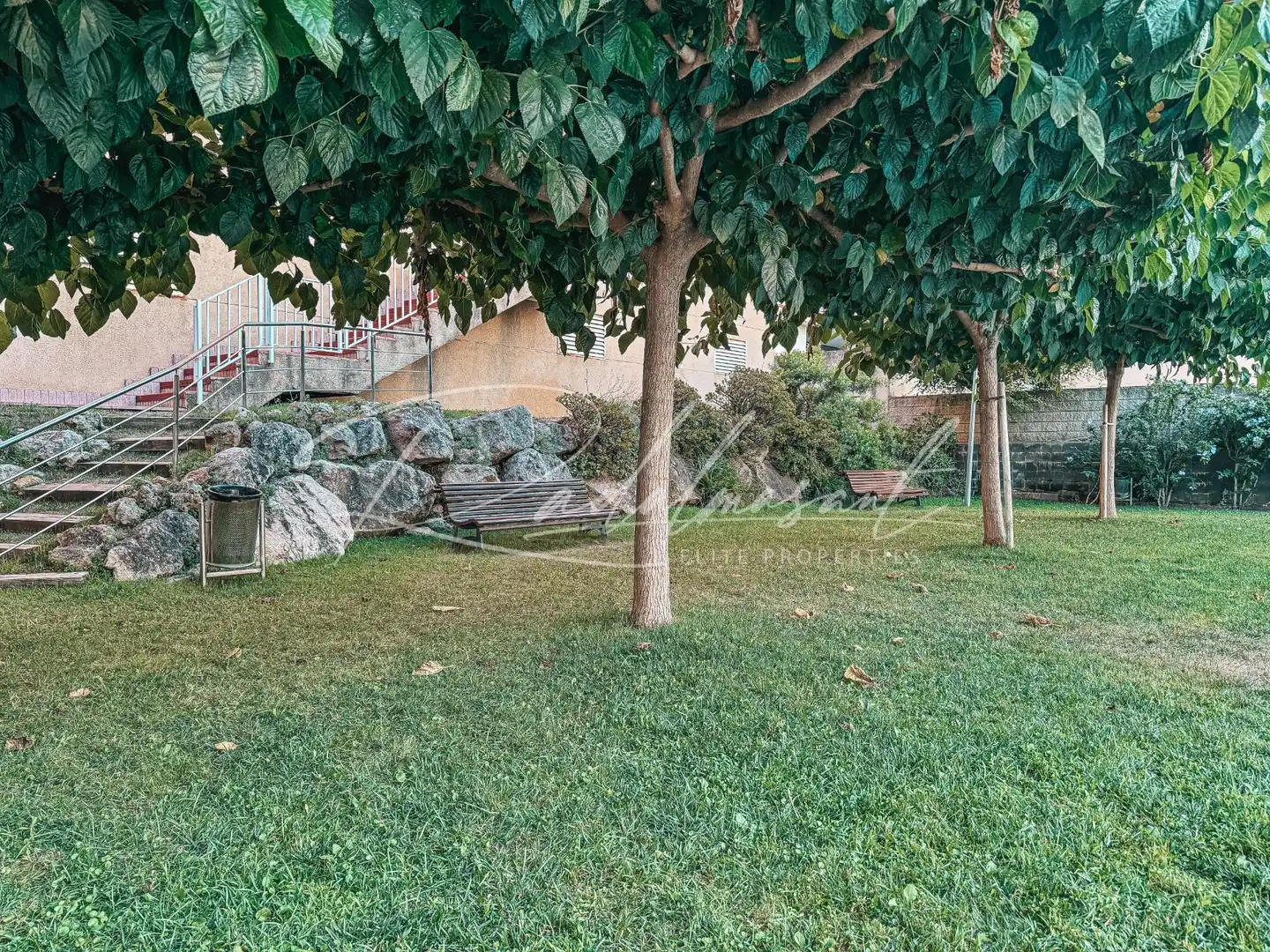 Wohnung zum Verkauf in Tarragona mit Klimaanlage, Heizung und Terrasse