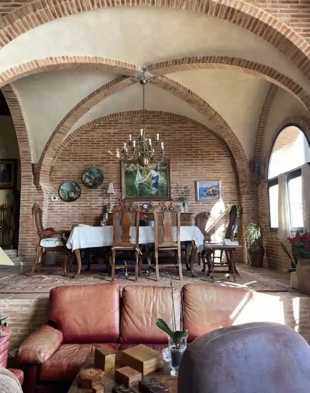 Comedor de Casa o chalet en venta en Gilet con Calefacción, Jardín privado y Terraza