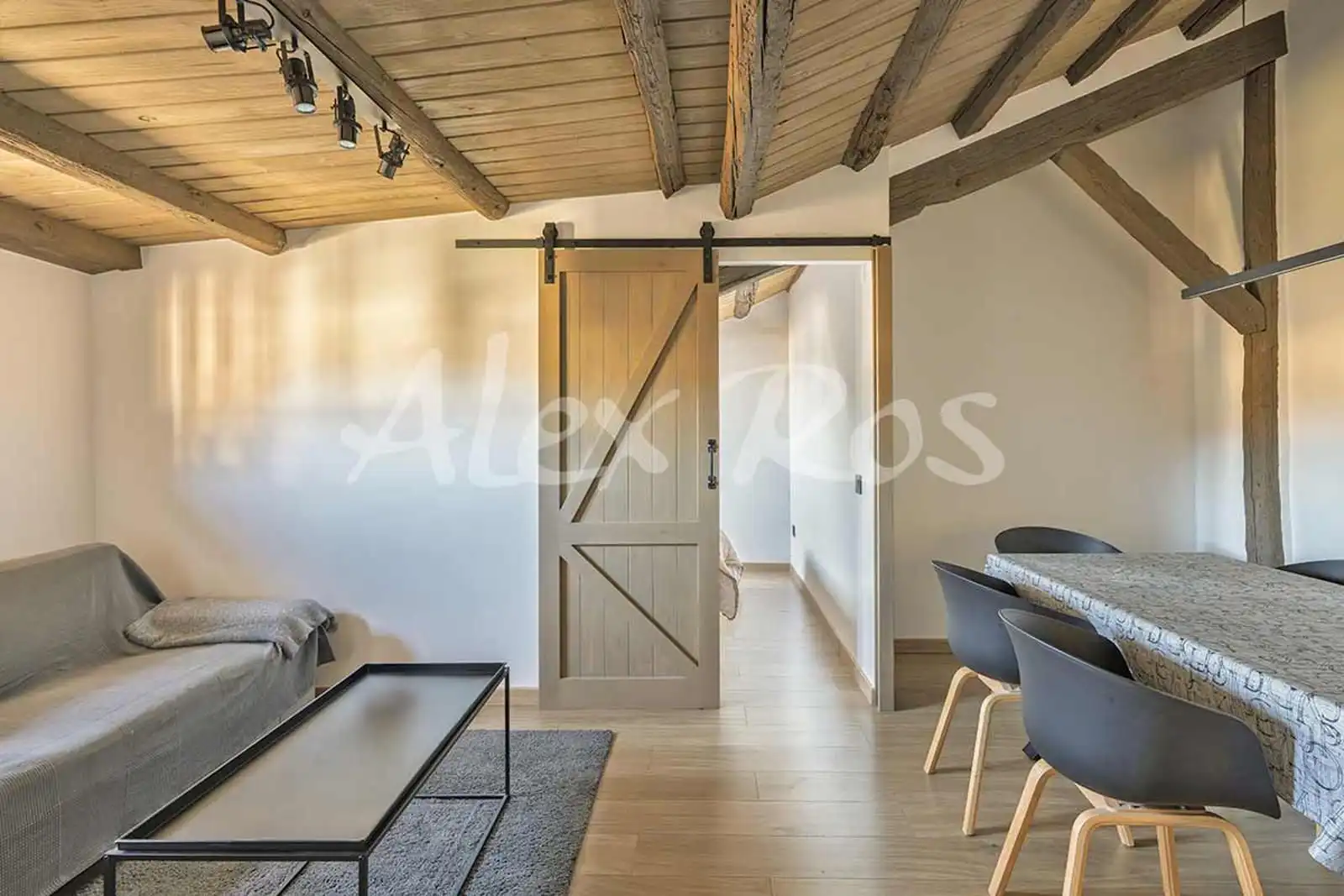 Habitación de Ático en venta en Puigcerdà con Aire acondicionado y Calefacción