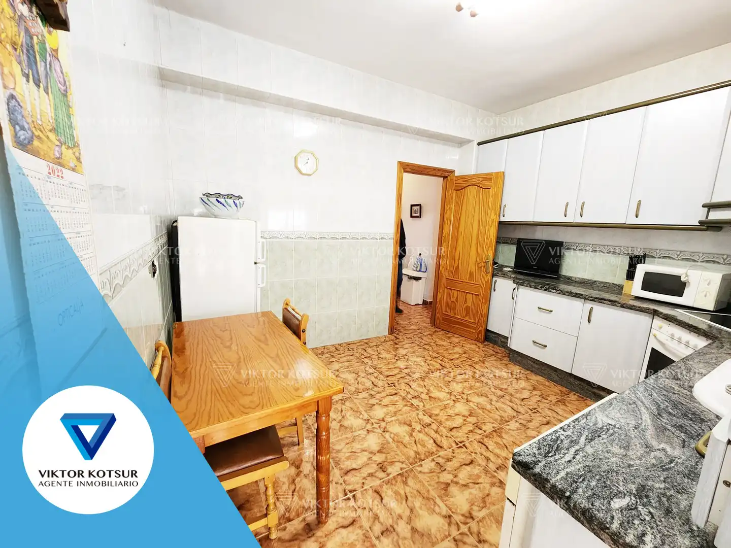 Cocina de Casa adosada en venta en Roquetas de Mar con Aire acondicionado, Terraza y Trastero