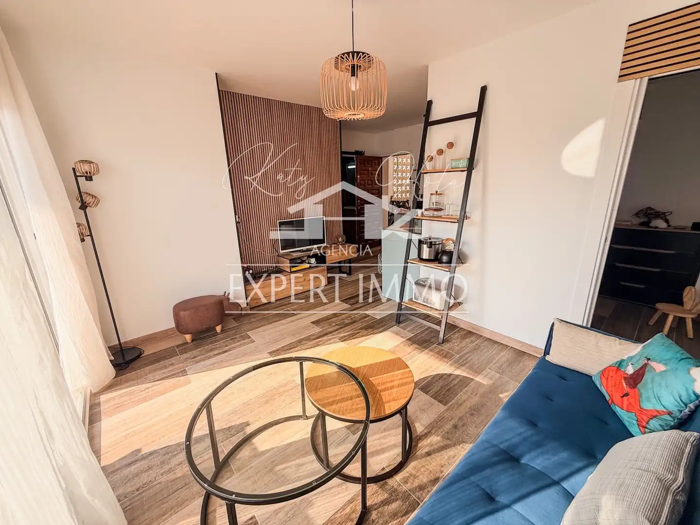 Sala d'estar de Apartament en venda en Roses amb Aire condicionat, Calefacció i Terrassa