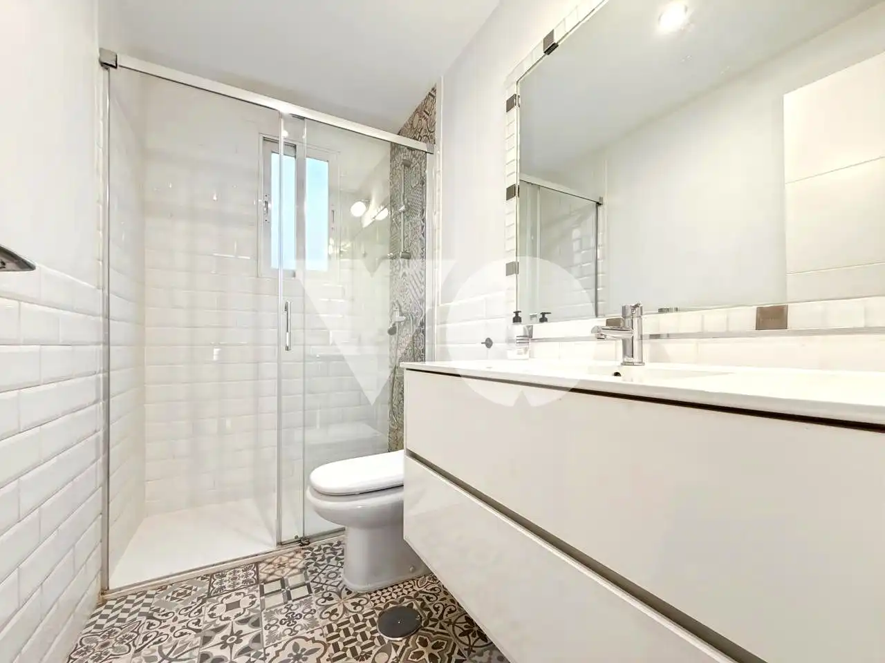 Bathroom of Attic for sale in Madrid  with Air Conditioner, Heating and Terrace
