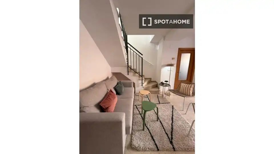 Living room of Flat for rent in Valencia  with Air Conditioner, Heating and Furnished