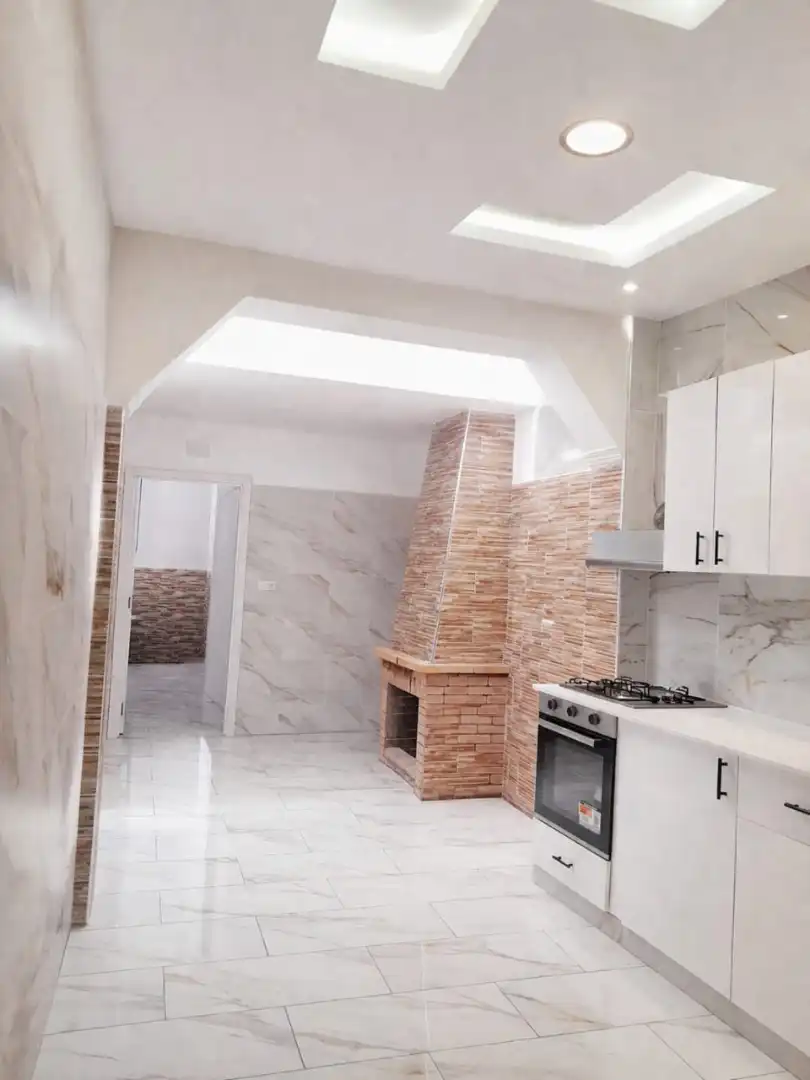 Casa en venta en Carrer Sant Blai, imagen 2