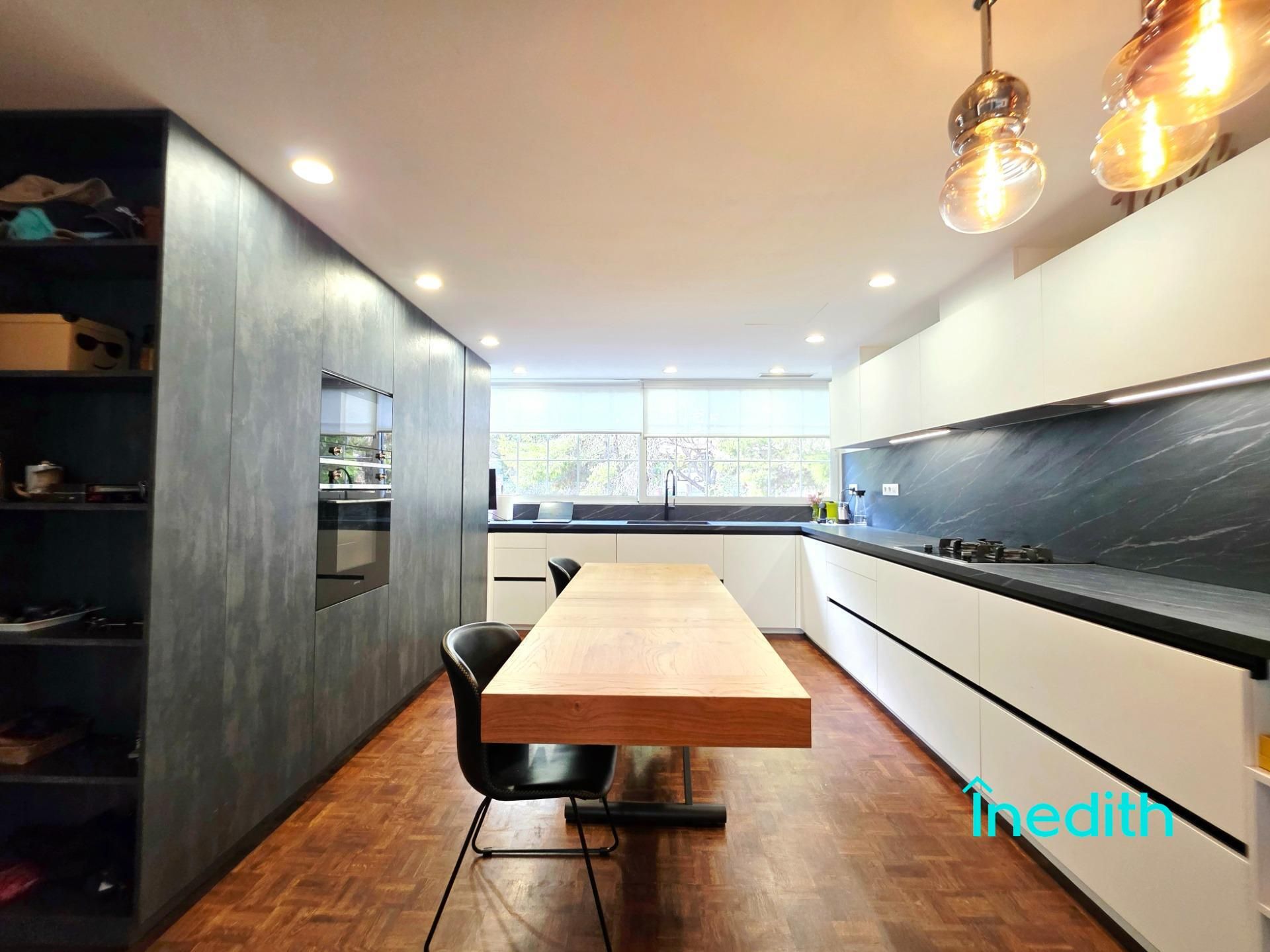 Kitchen of Flat for sale in Castelldefels  with Air Conditioner, Heating and Parquet flooring