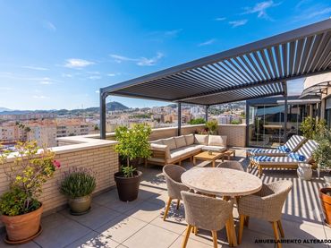 Attique avec ascenseur à vendre à Calle Orson Welles