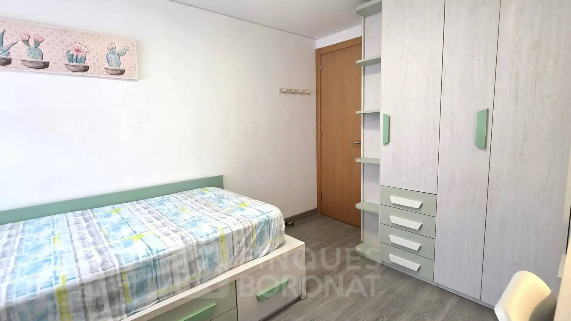 Schlafzimmer von Wohnung zur Miete in Tarragona mit Klimaanlage, Heizung und Terrasse