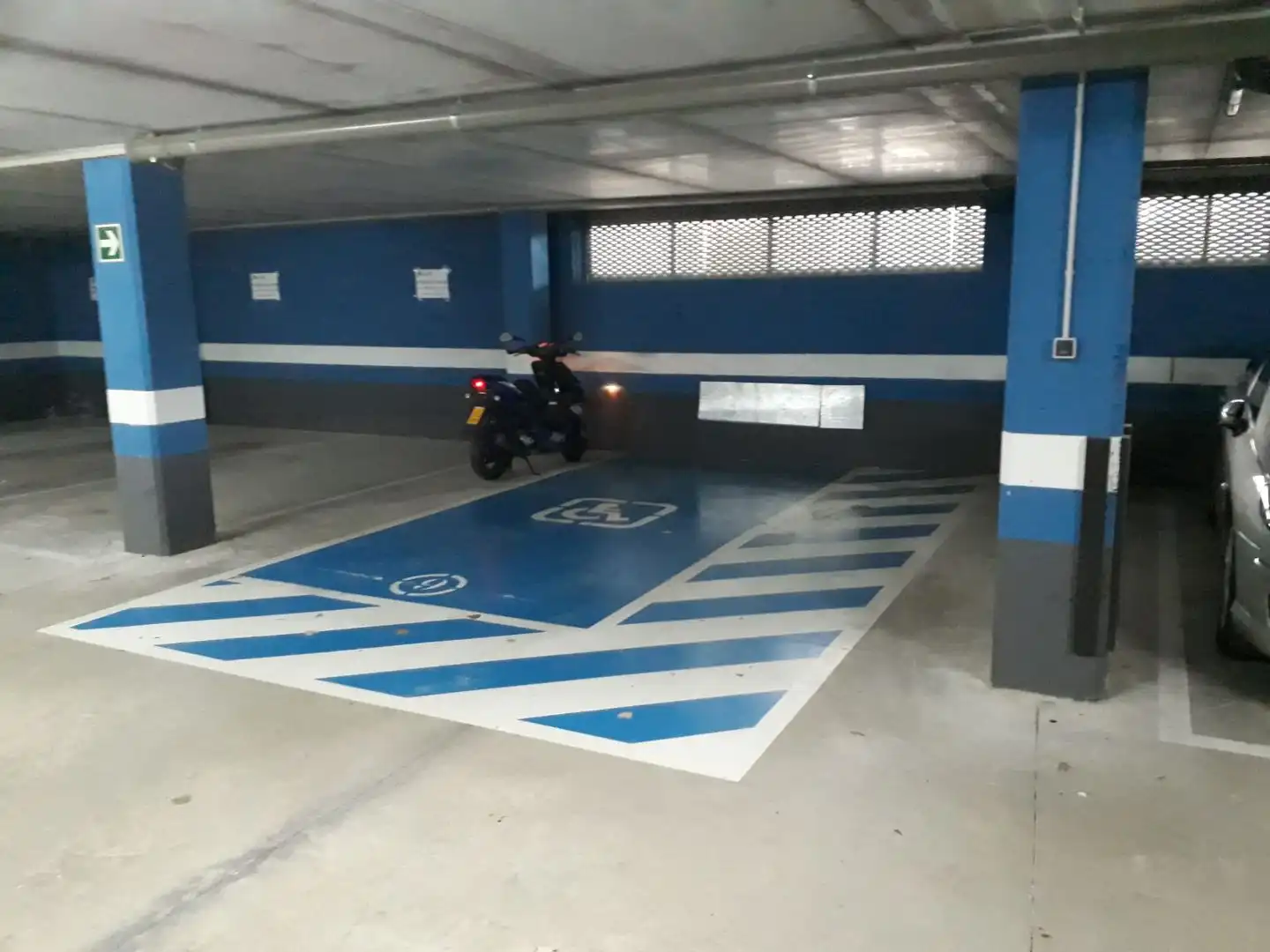 Parking of Garage for rent in Ávila