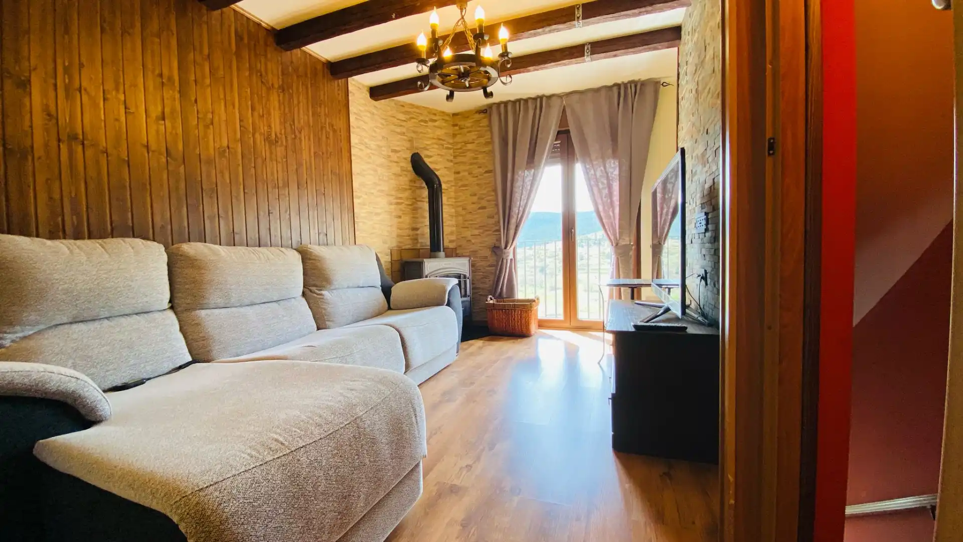 Sala de estar de Casa o chalet en venta en Valdelinares con Trastero, Amueblado y Balcón