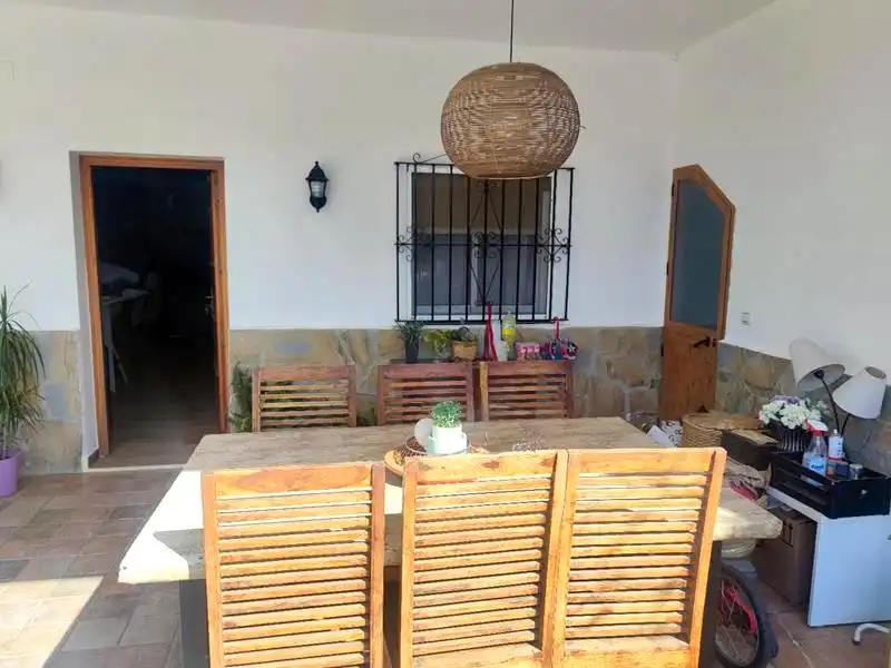 Menjador de Finca rústica en venda en Estepona amb Jardí privat, Terrassa i Traster