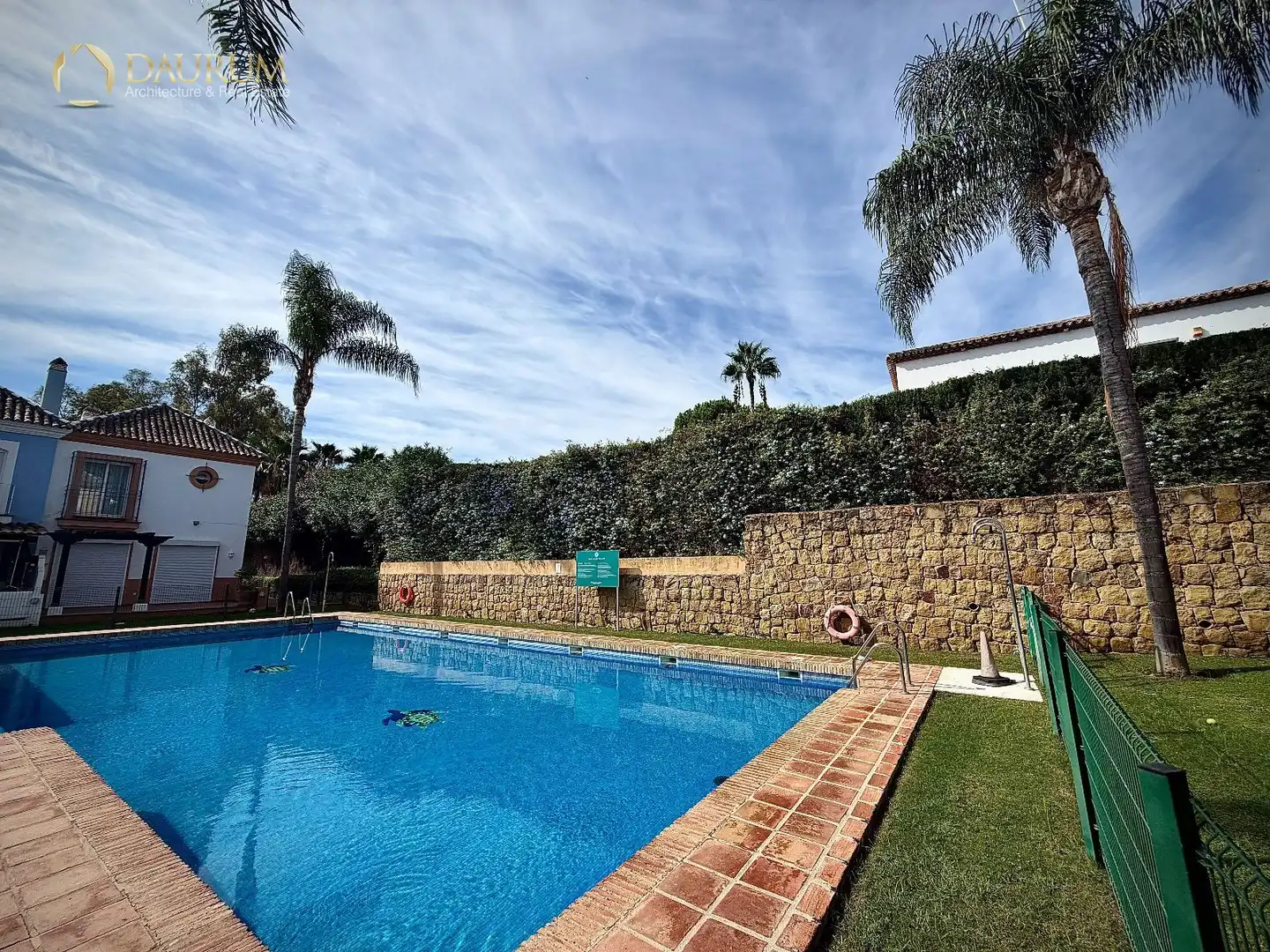 Adossat amb piscina en venda a URBANIZACIÓN ALOHA LAKE, imagen 35