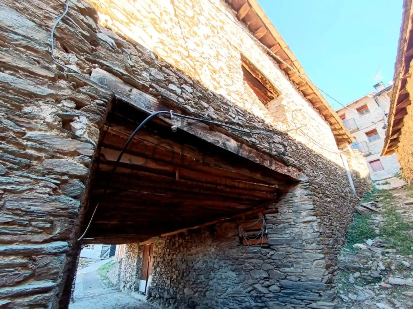 Vista exterior de Residencial en venta en Rialp