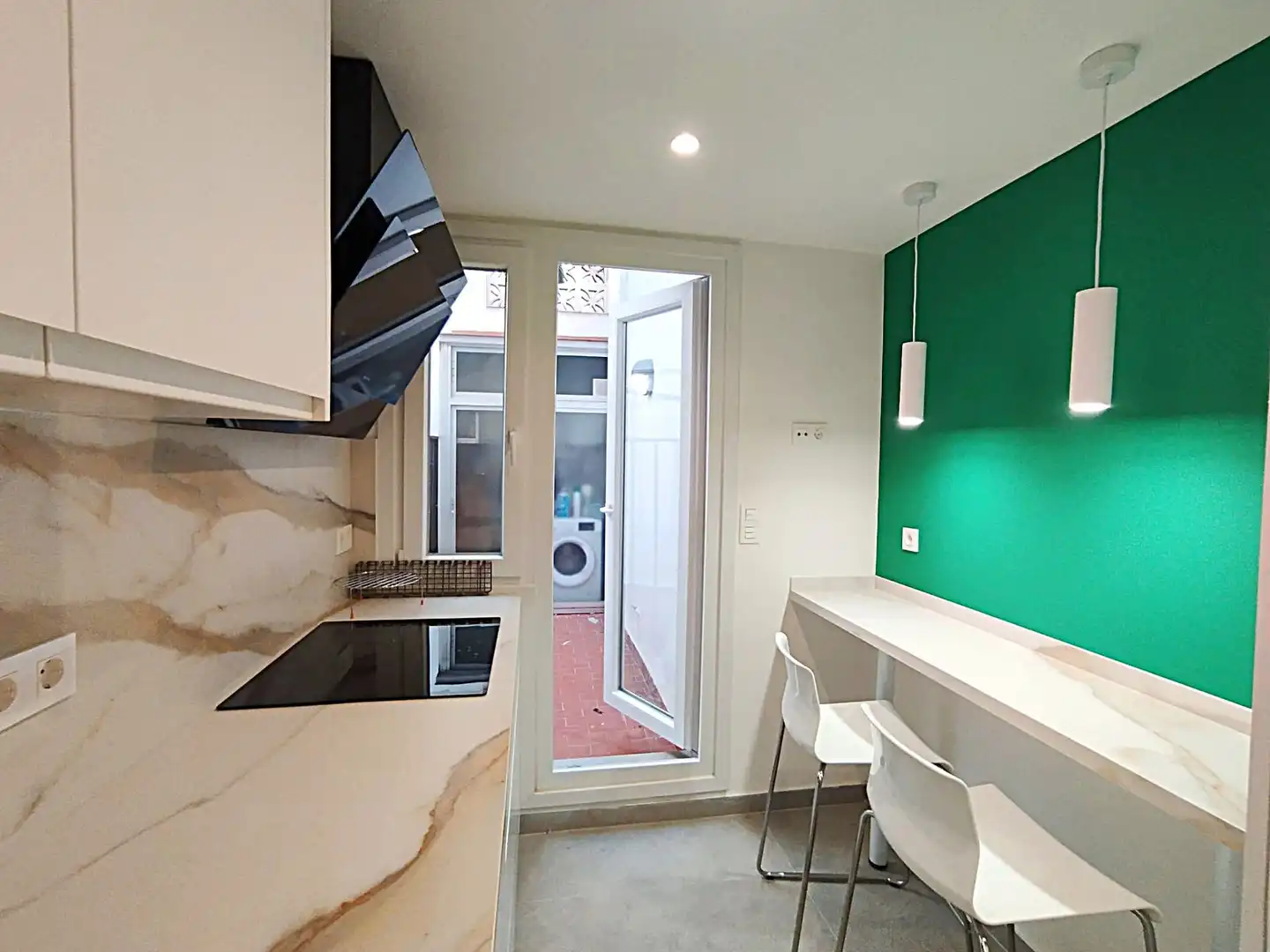 Küche von Wohnung zur Miete in Málaga mit Klimaanlage, Heizung und Terrasse