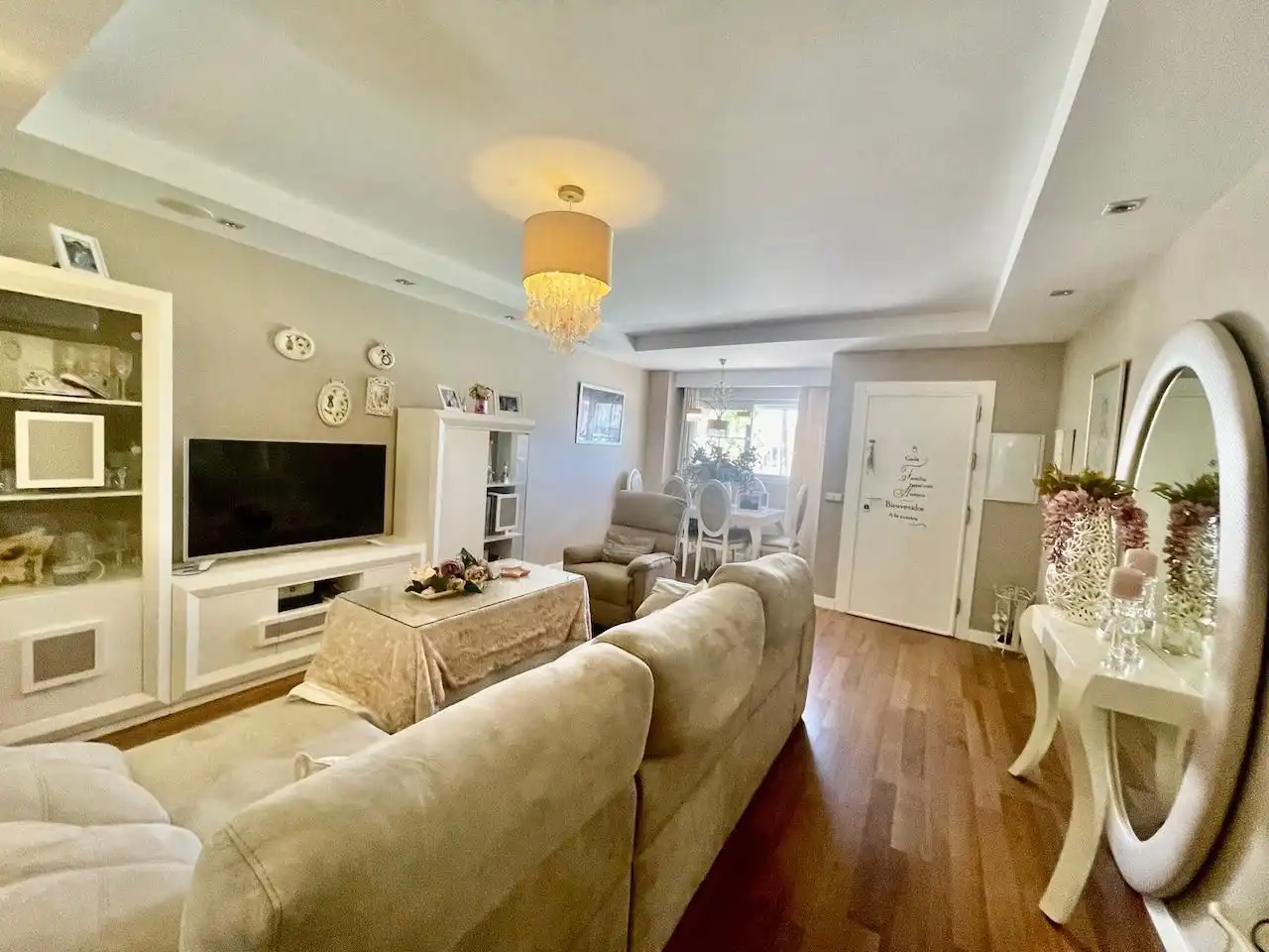 Sala d'estar de Casa o xalet en venda en Vélez-Málaga amb Aire condicionat, Calefacció i Terrassa