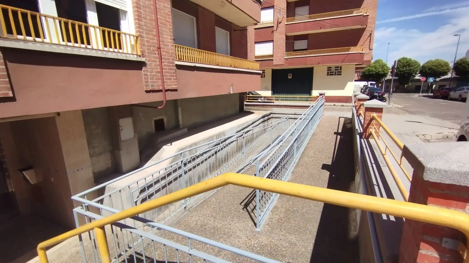 Flat with lift for sale in Calle Madre Candida 2, imagen 3