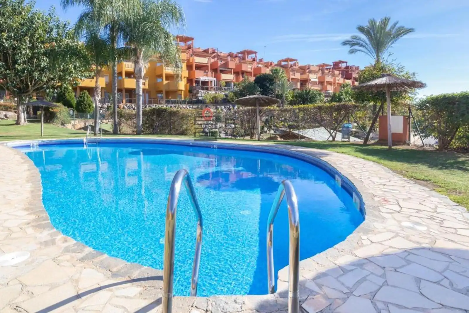 Wohnung mit Pool zum Verkauf in Reserva de Marbella, imagen 3