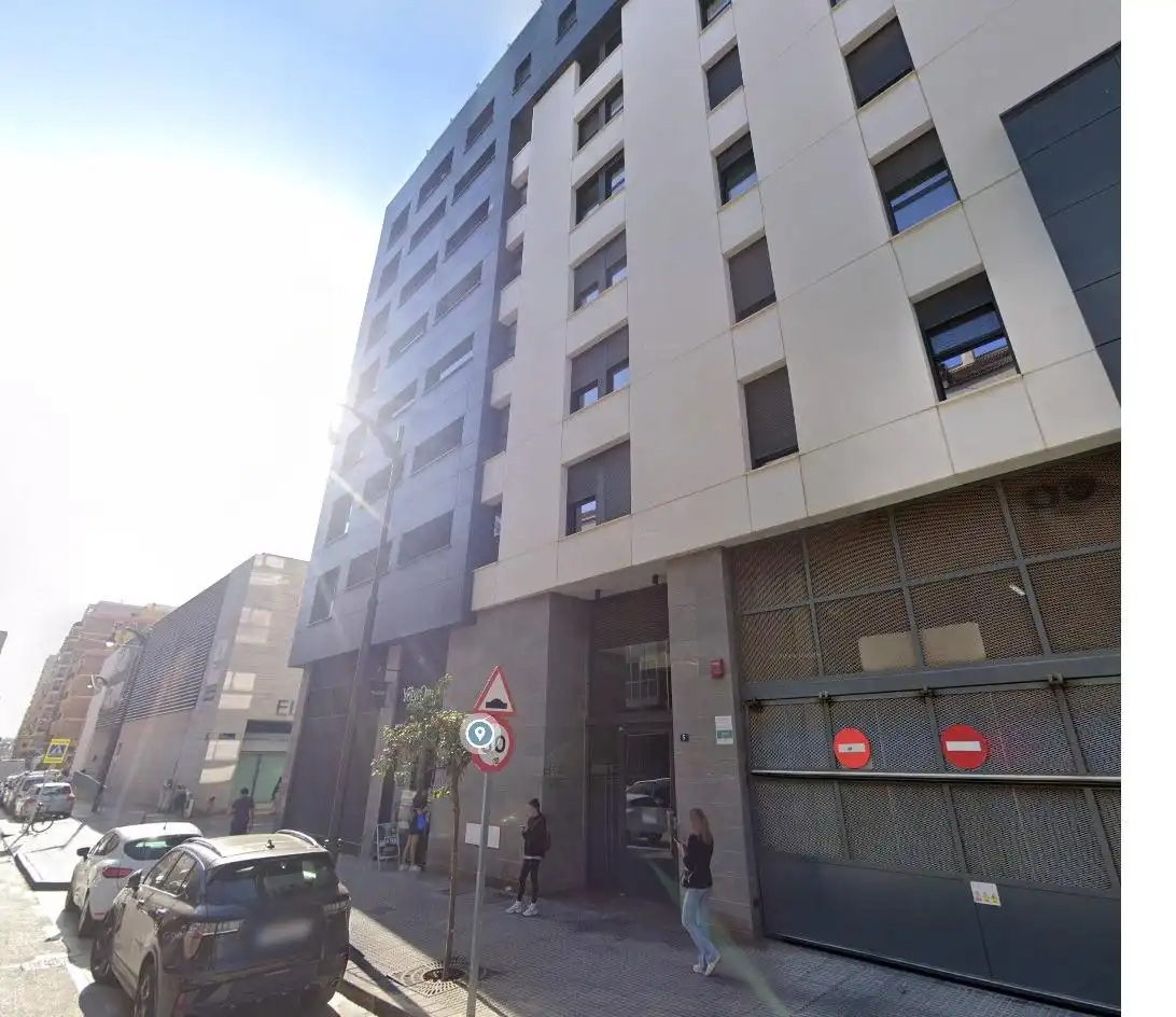 Vista exterior de Garaje de alquiler en Málaga