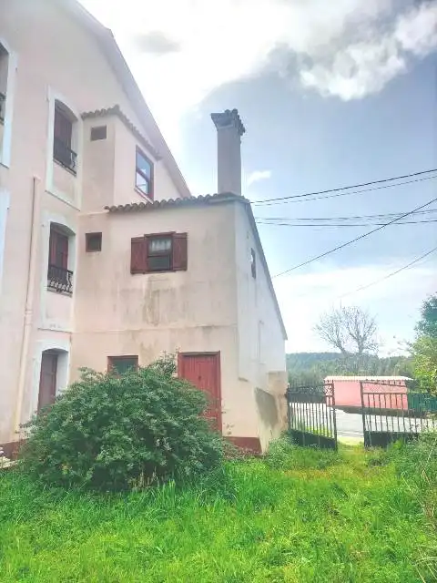 Vista exterior de Casa adosada en venta en Valdoviño con Jardín privado, Trastero y Amueblado