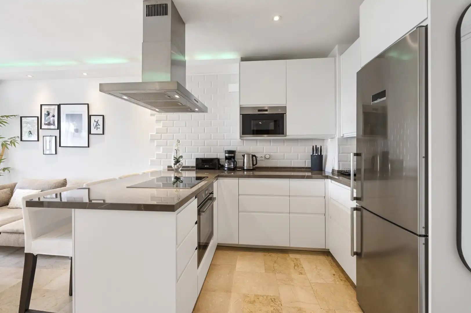 Kitchen of Apartments for rent in Marbella  with Air Conditioner, Swimming Pool and Furnished