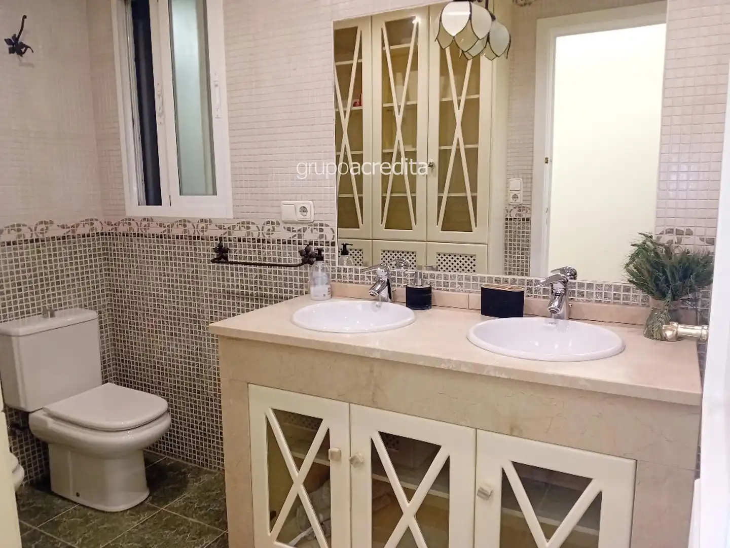 Flat for sale in Rosalía de Castro, 47, Ensanche - Sar