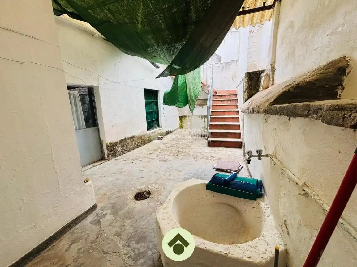 Detached homes for sale in El Carpio