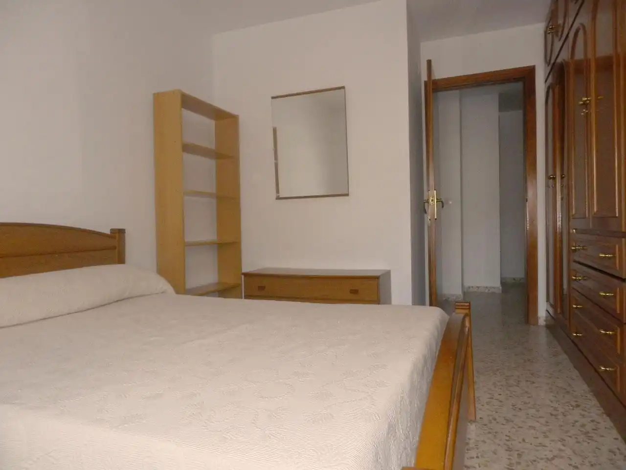 Flat for rent in Valdepasillas - La Paz - Huerta Rosales